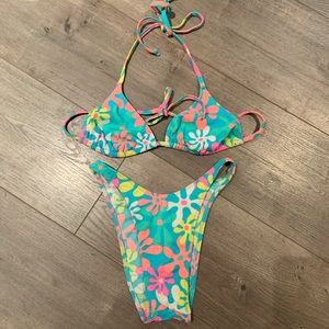 **SOLD** Vintage 90’s bikini
